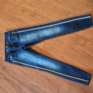 V19•69 Abbigliamento Sportivo SRL Jeans